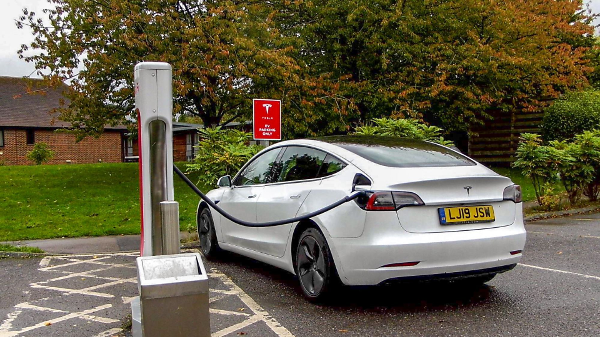 Tesla Model 3 Charging